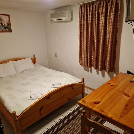 Хотел Механа Воденицата Zlatkov Chiflik Extérieur photo
