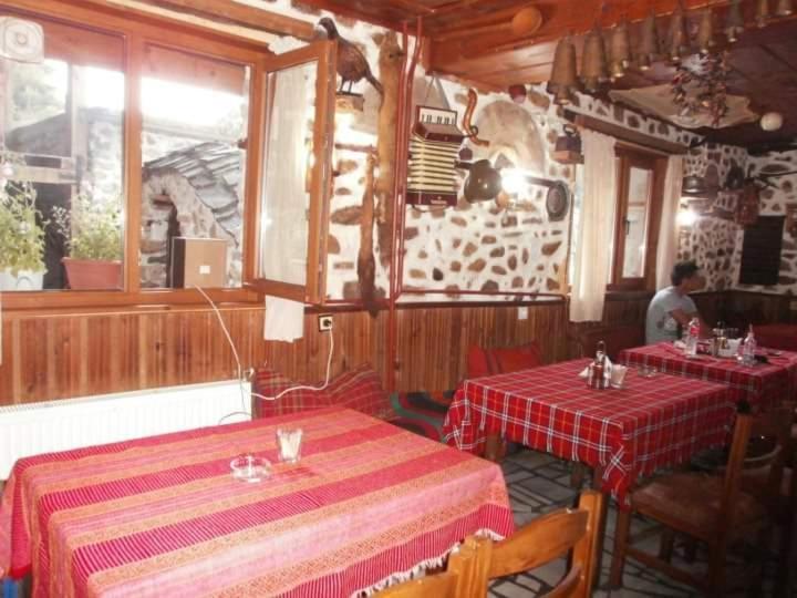 Хотел Механа Воденицата Zlatkov Chiflik Extérieur photo